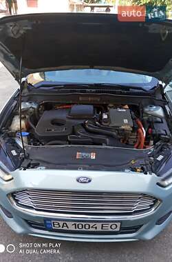 Седан Ford Fusion 2014 в Кропивницком