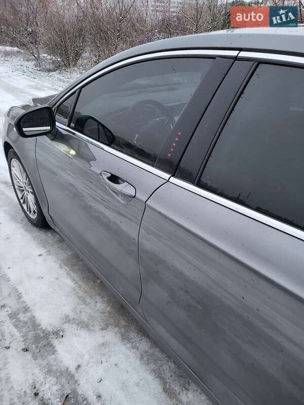 Седан Ford Fusion 2013 в Каменском