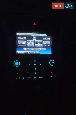Седан Ford Fusion 2013 в 