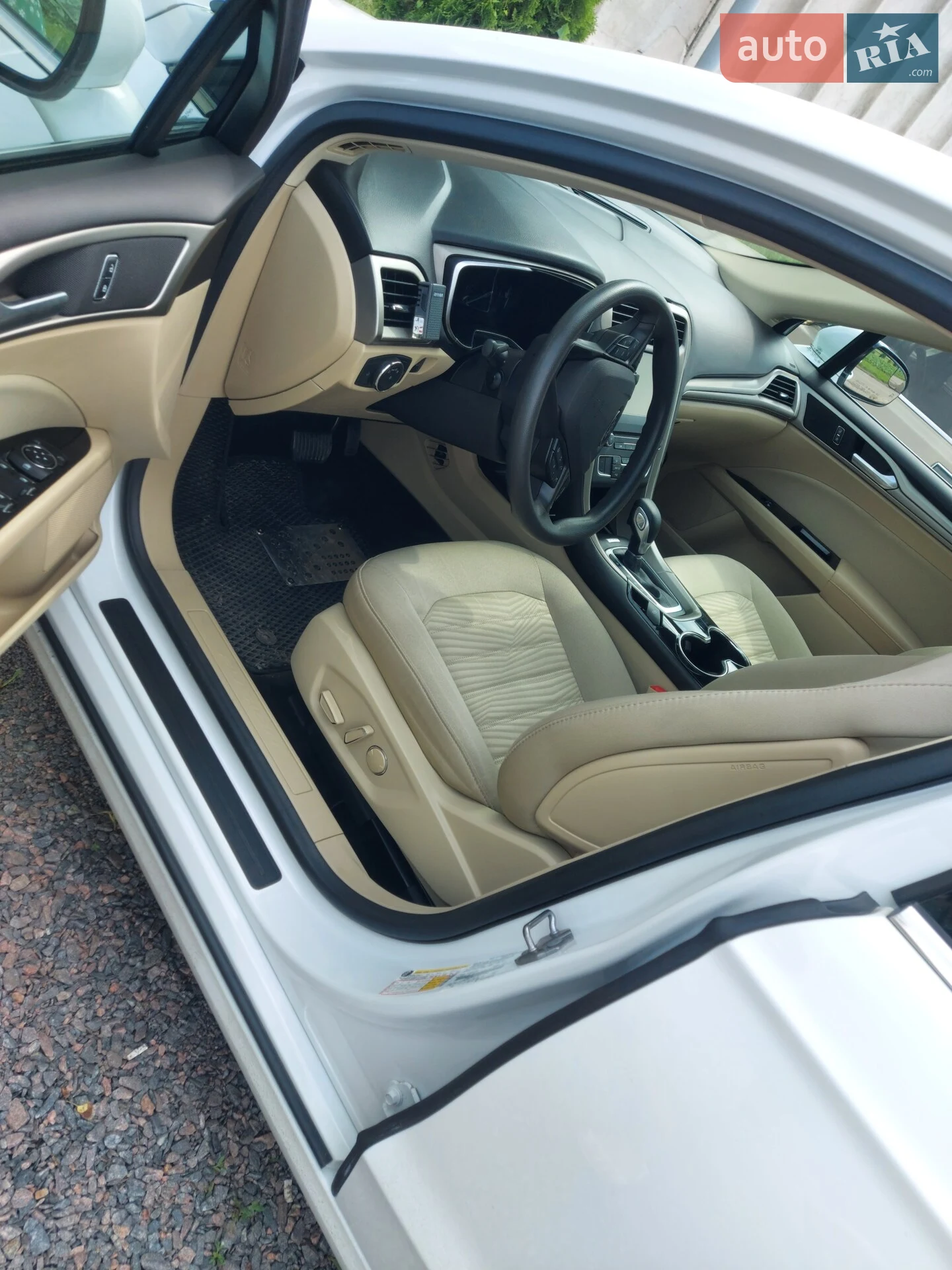2016 Ford Fusion - мініатюра 8
