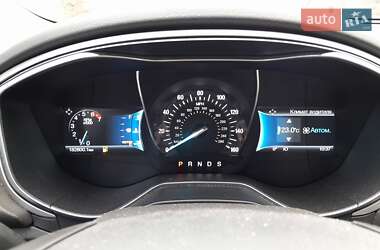 Седан Ford Fusion 2014 в 
