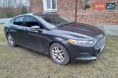 Седан Ford Fusion 2014 в 