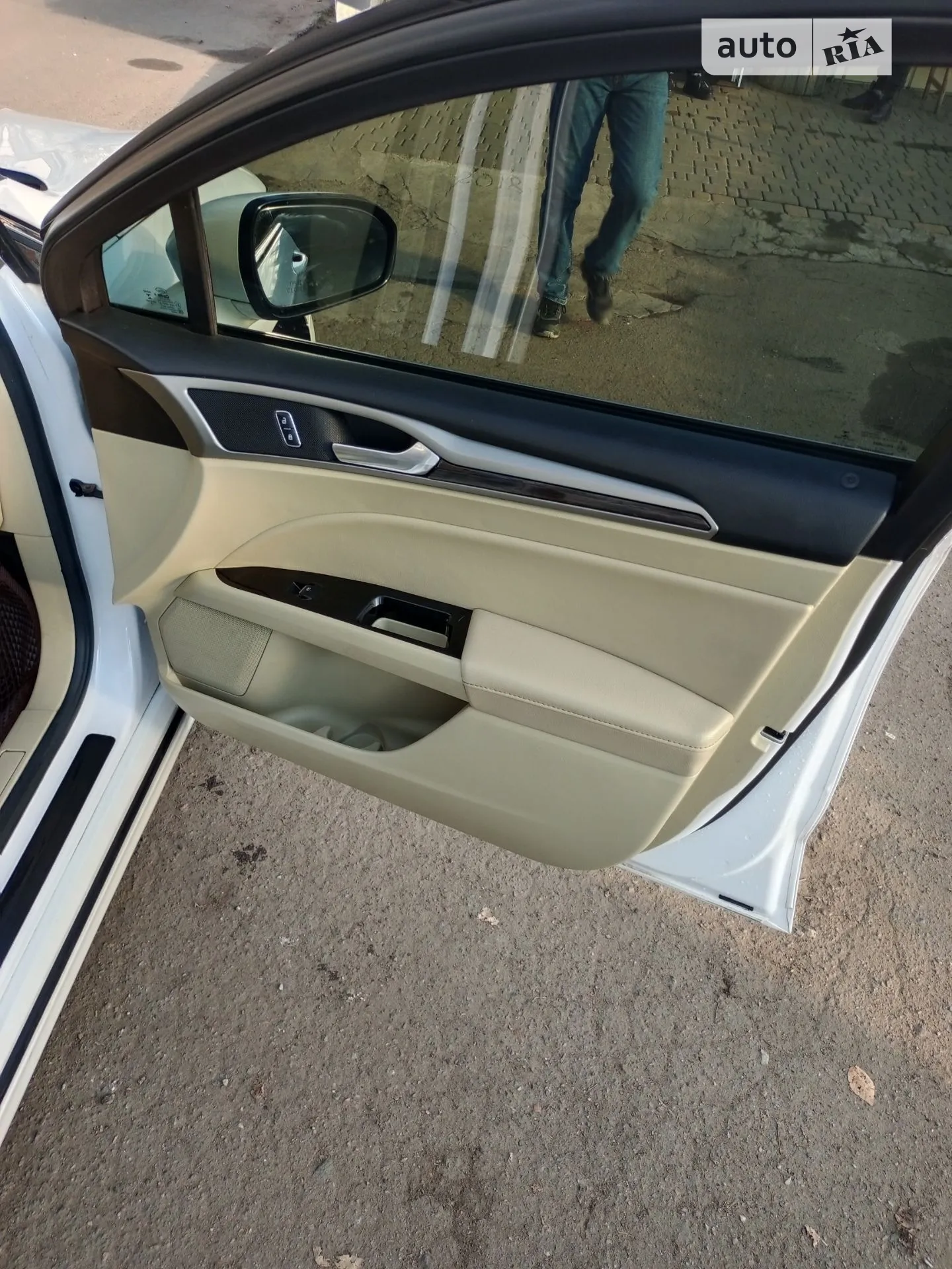 2015 Ford Fusion - мініатюра 27
