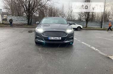 Седан Ford Fusion 2015 в Киеве