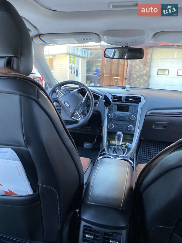 Седан Ford Fusion 2014 в Тернополе