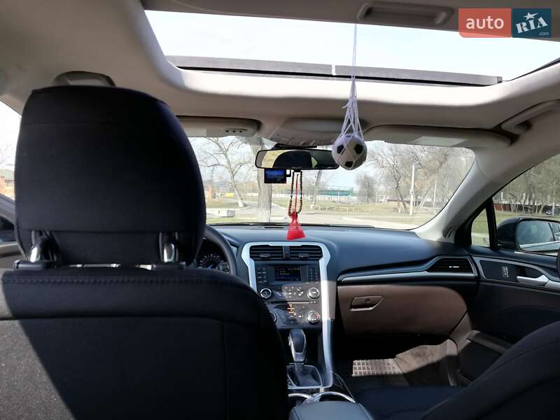 Седан Ford Fusion 2013 в Александрие