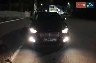 Седан Ford Fusion 2013 в Александрие