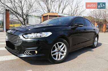 Седан Ford Fusion 2013 в Александрие