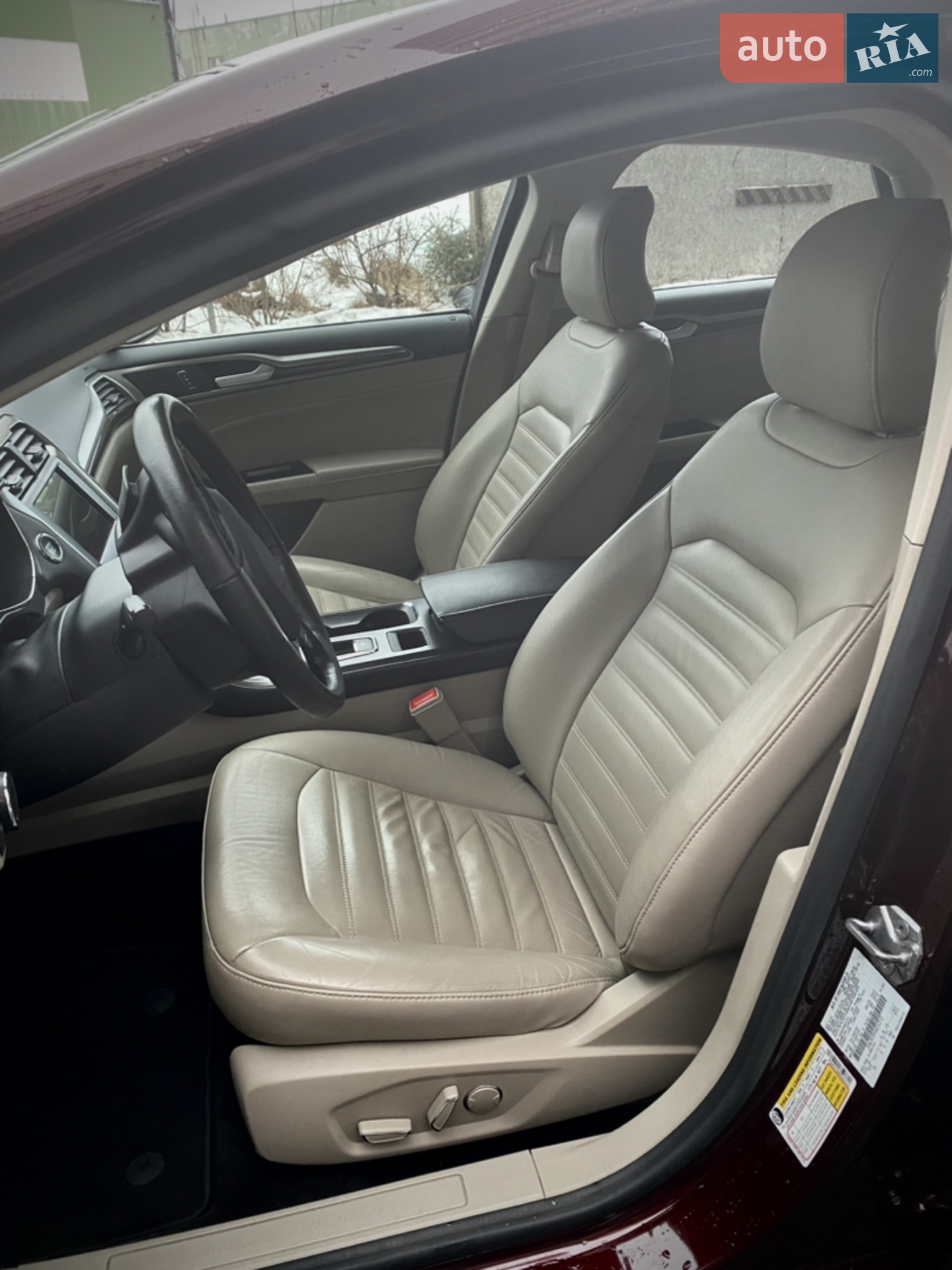 2016 Ford Fusion - мініатюра 24