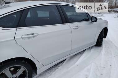 Седан Ford Fusion 2014 в Благовещенском