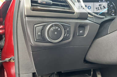 Седан Ford Fusion 2014 в 