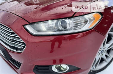 Седан Ford Fusion 2014 в 