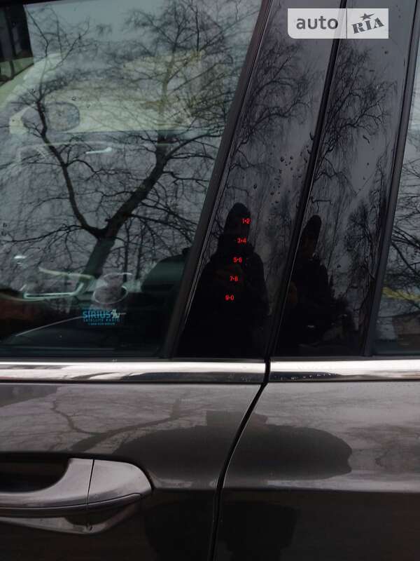 Седан Ford Fusion 2015 в Павлограде