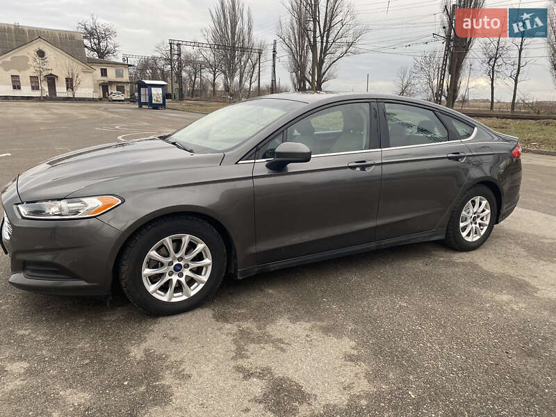 Седан Ford Fusion 2014 в Покрове