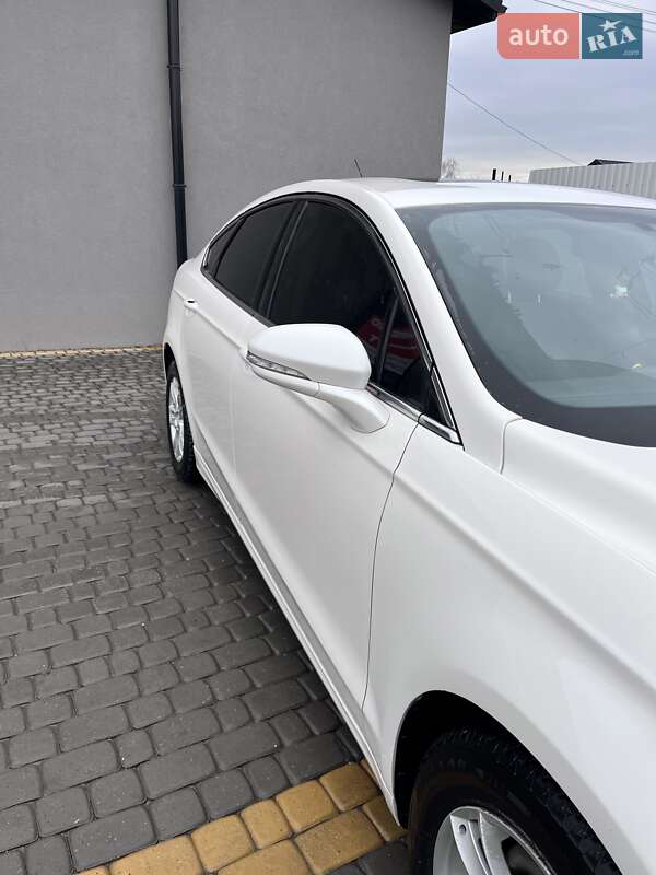 Седан Ford Fusion 2014 в Чемерівцях