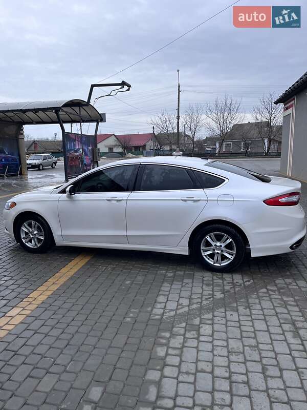 Седан Ford Fusion 2014 в Чемерівцях