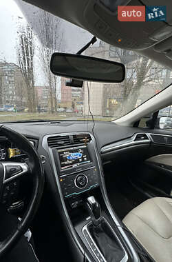 Седан Ford Fusion 2014 в Дніпрі