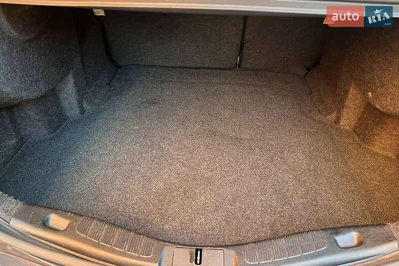 Седан Ford Fusion 2018 в Ужгороді фото 27 Седан Ford Fusion 2018 в Ужгороді