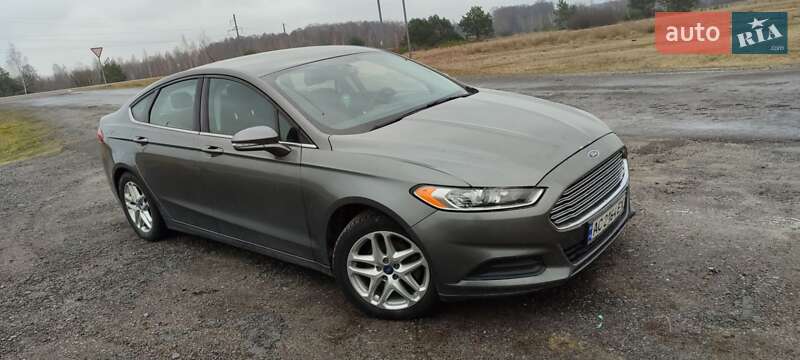 Седан Ford Fusion 2012 в Маневичах