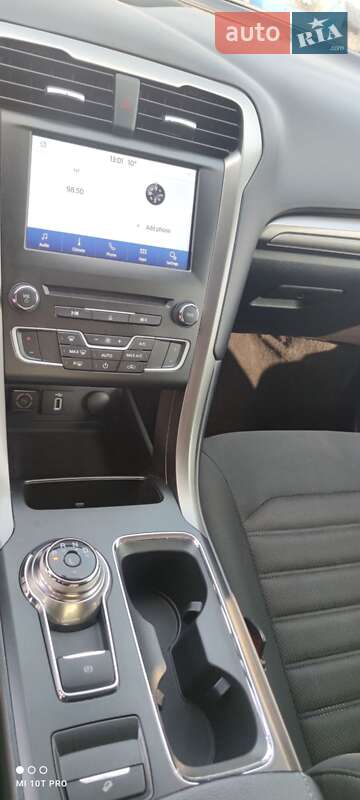 Седан Ford Fusion 2016 в Києві