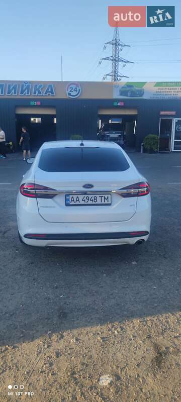 Седан Ford Fusion 2016 в Киеве