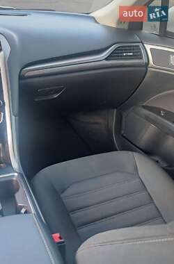 Седан Ford Fusion 2016 в Киеве