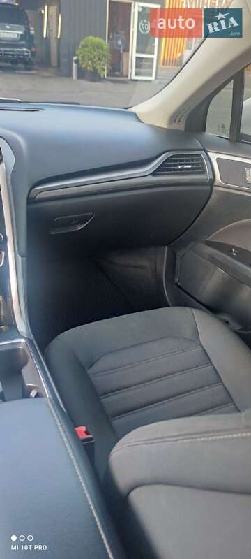 Седан Ford Fusion 2016 в Киеве