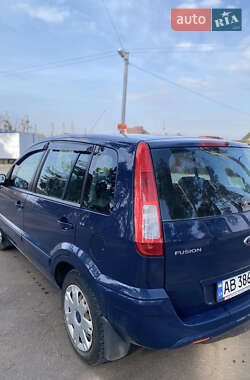Хэтчбек Ford Fusion 2009 в 