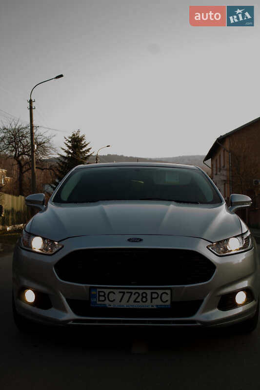 Седан Ford Fusion 2015 в Бориславе