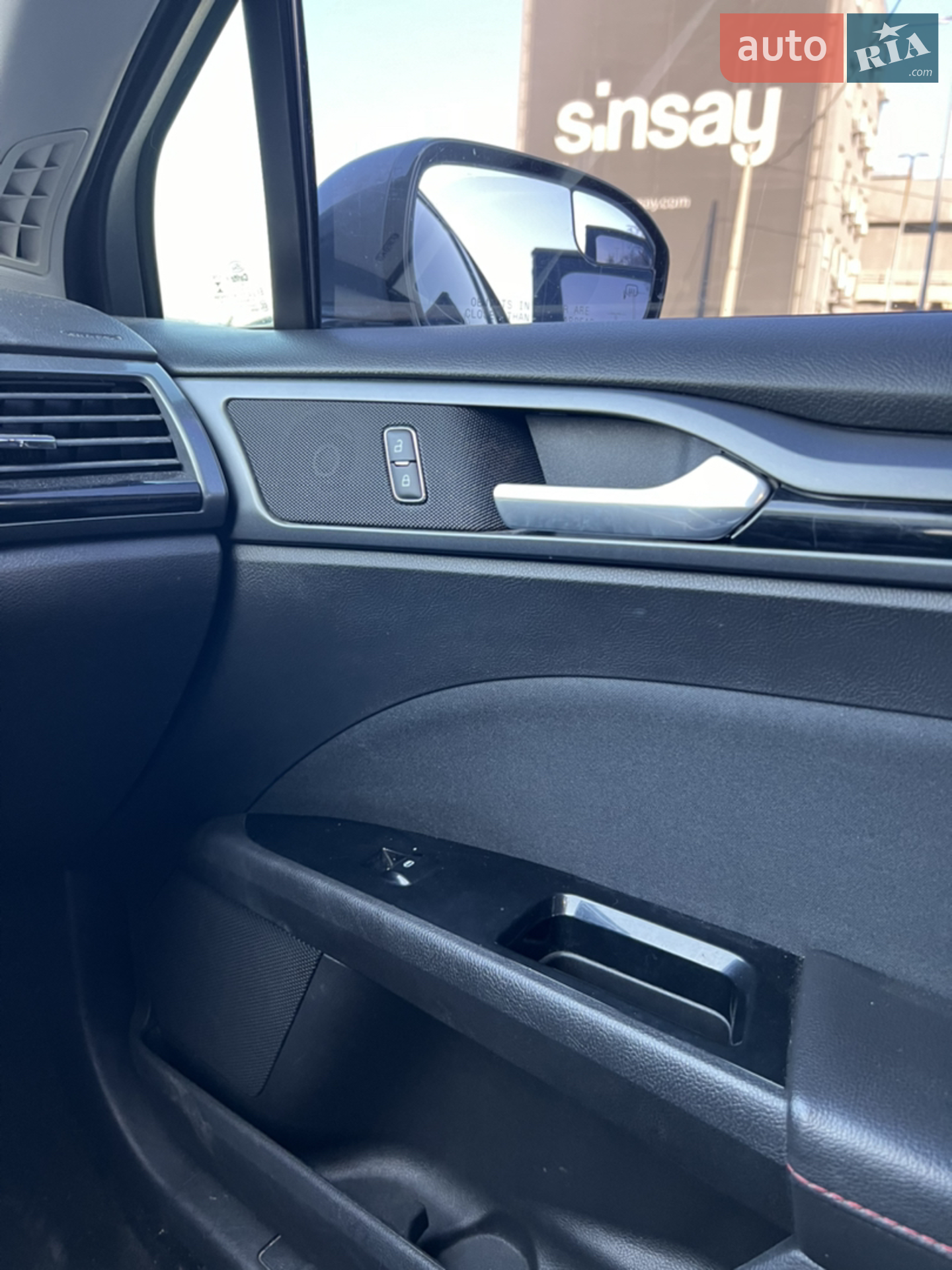 2014 Ford Fusion - мініатюра 18