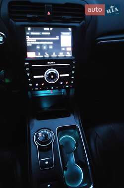 Седан Ford Fusion 2018 в 