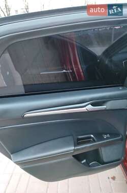 Седан Ford Fusion 2018 в Харкові