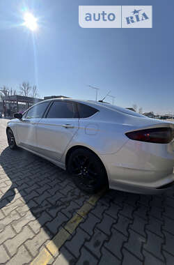 Седан Ford Fusion 2016 в Коломые