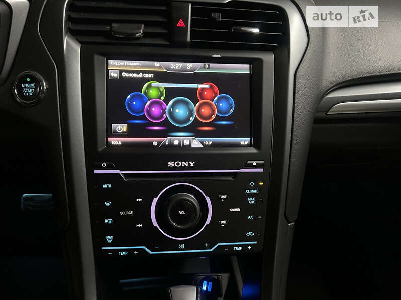 Седан Ford Fusion 2015 в Києві