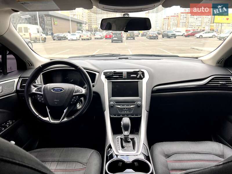 Седан Ford Fusion 2014 в Киеве