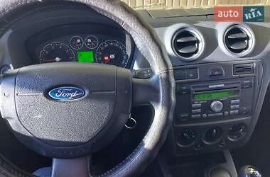 Хэтчбек Ford Fusion 2007 в Днепре