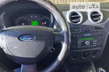 Хэтчбек Ford Fusion 2007 в Днепре