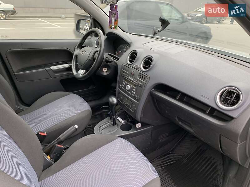 Хетчбек Ford Fusion 2011 в Києві