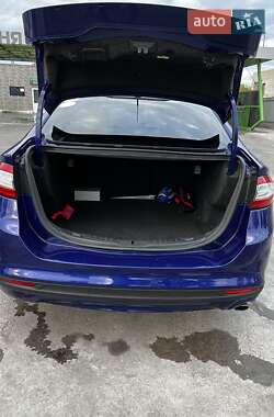 Седан Ford Fusion 2016 в Чернигове
