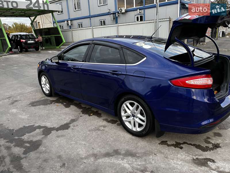 Седан Ford Fusion 2016 в Чернигове