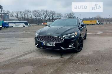 Седан Ford Fusion 2019 в Тернополе