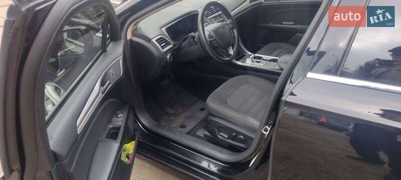 Седан Ford Fusion 2017 в Киеве фото 6 Седан Ford Fusion 2017 в Киеве