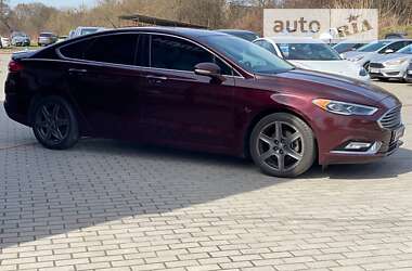 Седан Ford Fusion 2017 в Львові