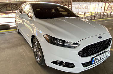 Седан Ford Fusion 2014 в Одесі