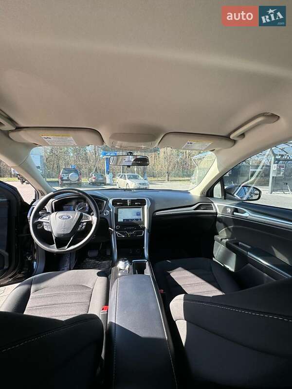 Седан Ford Fusion 2018 в Києві фото 19 Седан Ford Fusion 2018 в Києві