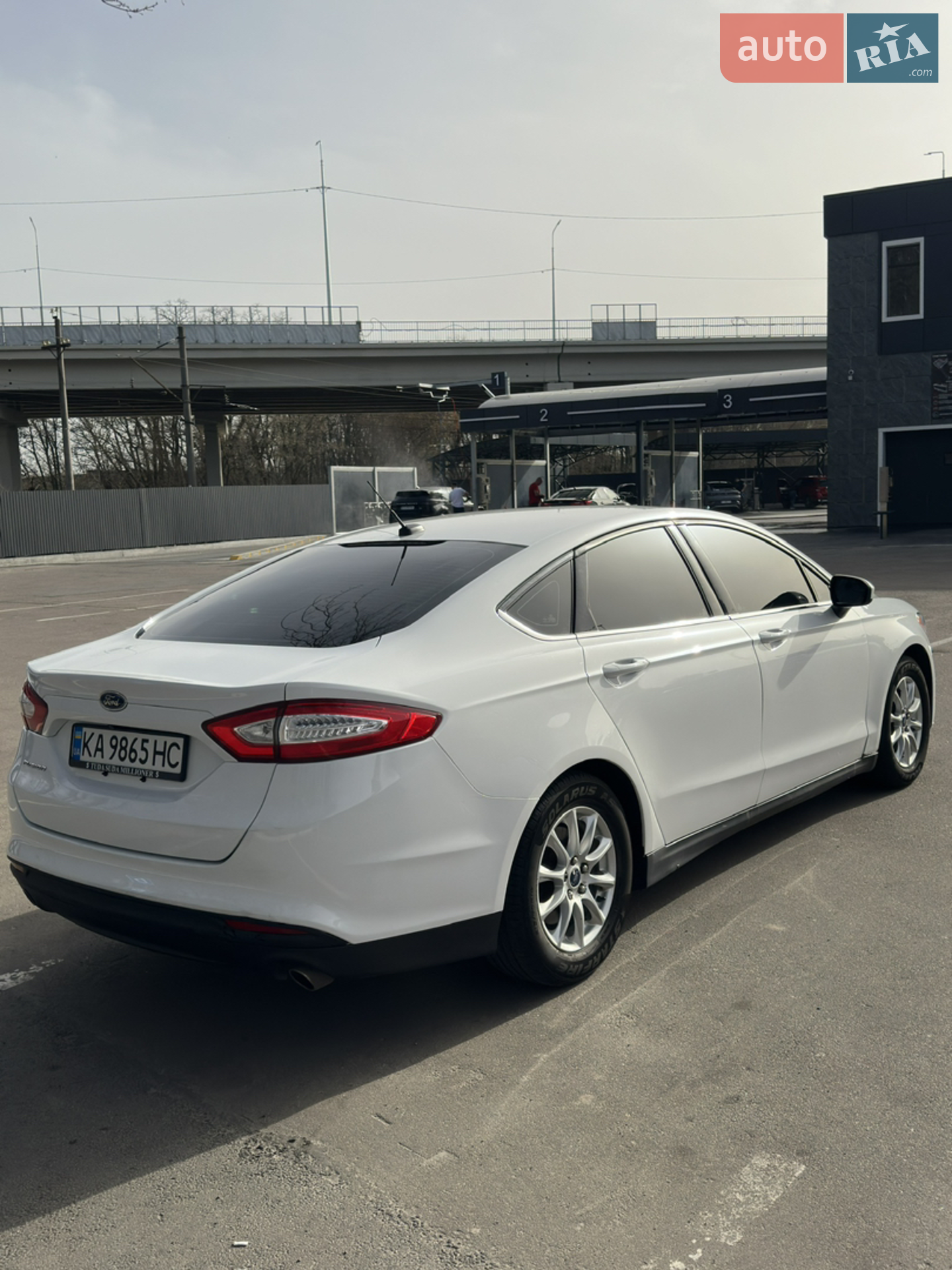 2016 Ford Fusion - мініатюра 5