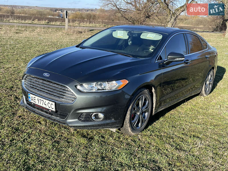 ford_fusion__544648640fx.jpg