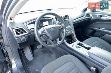 Седан Ford Fusion 2019 в Вінниці