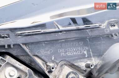Седан Ford Fusion 2019 в 