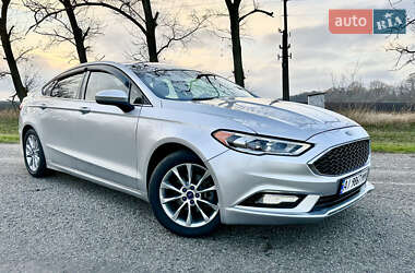 Седан Ford Fusion 2016 в 
